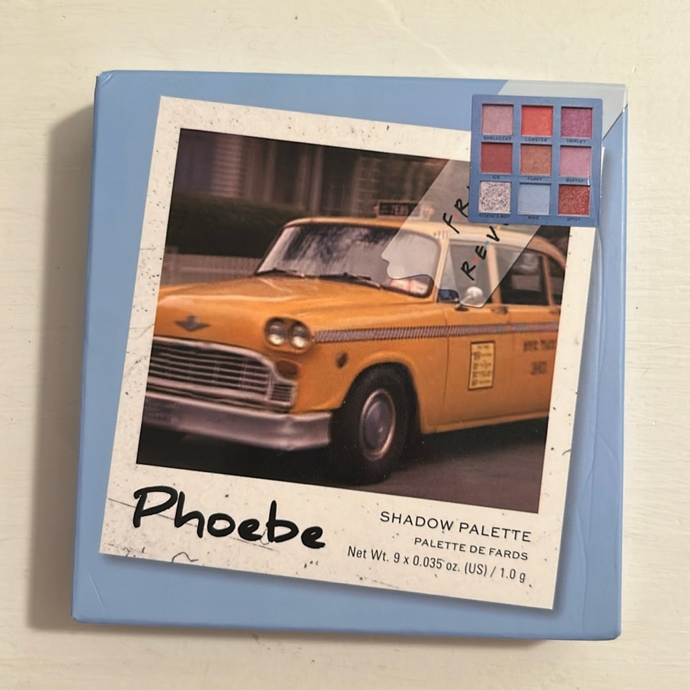 Makeup Revolution x Friends Phoebe Shadow Palette